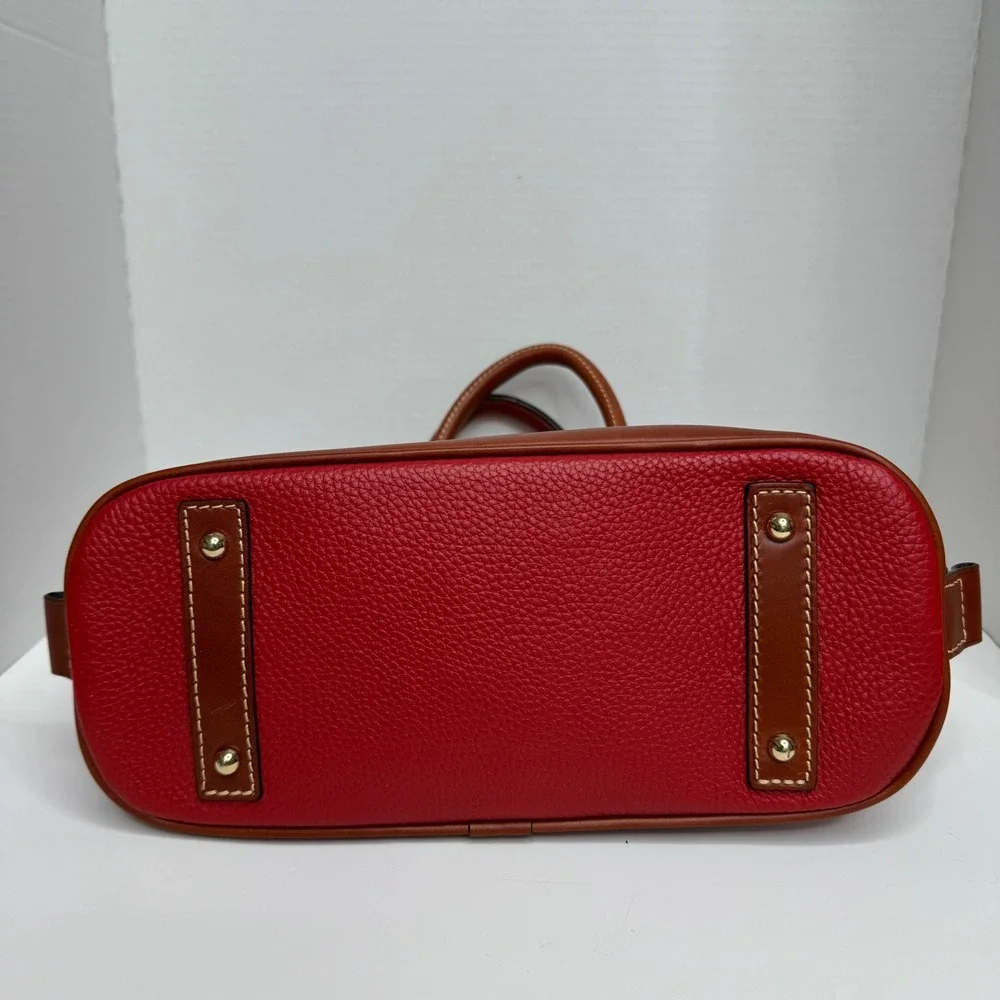 Dooney & Bourke brand dooney